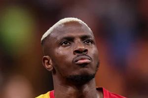 Tottenham nhảy vào cuộc đua chiêu mộ Victor Osimhen với giá 80 triệu euro cùng Arsenal