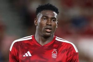 Coventry City chốt hạ thương vụ Taiwo Awoniyi từ Nottingham Forest