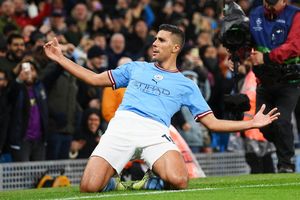 Barca sắp có Rodri, đón Cancelo miễn phí