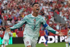 Cristiano Ronaldo dự định giải nghệ năm 2027