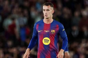 Chuyển nhượng 18/8: MU sáng cửa chiêu mộ Marc Casado, Chelsea hét giá Pedro Neto 100 triệu bảng