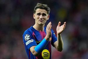 Man United chốt giá mua Gavi