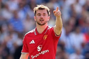 Carrick nói rõ tình trạng Mason Mount trước trận mở màn của MU