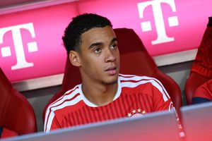 Bayern lý giải hai lần Musiala đổ gục