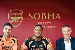 Konsa ra mắt Arsenal: 'Quái vật phòng ngự' mà Arteta mong mỏi