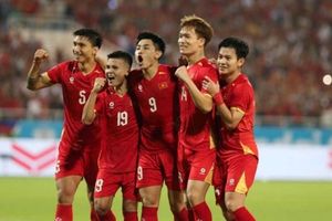 Tuyển Việt Nam lập hàng loạt kỷ lục sau khi hạ Thái Lan