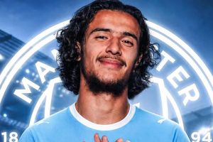 Cú sốc chuyển nhượng: Man City chiêu mộ tài năng 18 tuổi với giá 100 triệu euro
