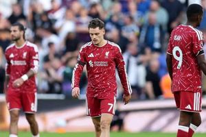 Liverpool hòa Newcastle: Hai 'bom tấn' 280 triệu euro gây thất vọng