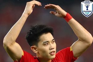 Đình Bắc vượt qua Xuân Son, đi vào lịch sử AFF Cup