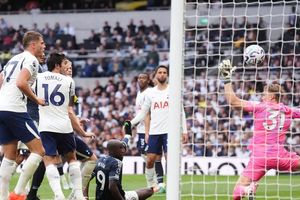Thua Newcastle trên sân nhà, Tottenham trắng tay sau 2 trận