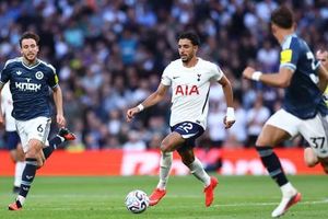 Giải Ngoại hạng Anh 2026-2027: Gần 380 triệu bảng chưa thể mua được thành công cho Tottenham