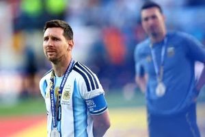 Messi và lời chia tay Argentina