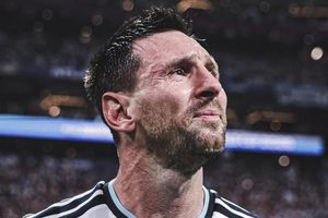 Messi vừa rời đi, Argentina lại đối mặt cú sốc mới