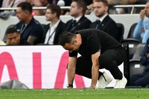 Chuyện gì đang xảy ra với đội hình đắt giá của Tottenham?