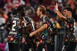 Kane cùng Olise thăng hoa, Bayern nã 7 bàn vào Union Berlin