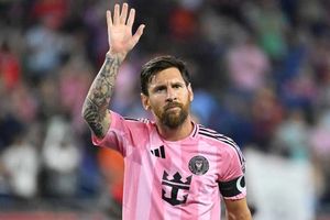 Lionel Messi cán mốc 930 bàn trên mọi đấu trường