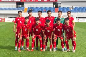 U16 Việt Nam tạo nhiều cơ hội trong trận ra quân gặp U16 Australia