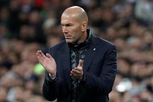 Zidane phá lời nguyền 32 năm của tuyển Pháp