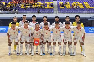 Tuyển futsal nam Việt Nam vươn lên hạng 20 thế giới