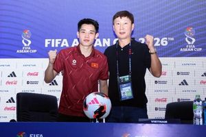 HLV Kim Sang Sik: Chiến thắng trước Philippines là nỗ lực của toàn đội