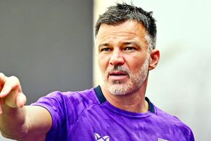 HLV Anthony Hudson: 'Thái Lan dốc toàn lực cho trận đấu với Việt Nam'