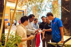 ĐT Việt Nam đến Jakarta, hướng tới trận gặp Pakistan