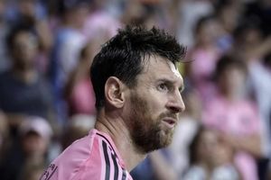 Messi trở thành ông chủ đội bóng Hạng Nhì Tây Ban Nha