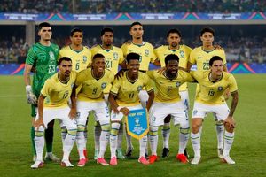Tuyển Ấn Độ bị chỉ trích dữ dội vì mời Brazil giao hữu