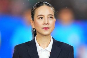 Chỉ có nhập tịch cầu thủ mới cứu được Madam Pang