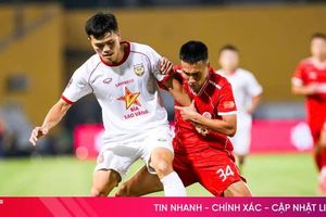 Hồng Lĩnh Hà Tĩnh và đêm tỏa sáng ở Hàng Đẫy