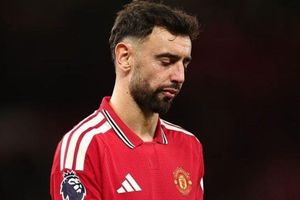 Bruno Fernandes giận dữ