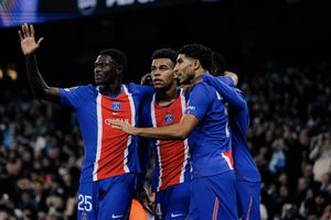 Champions League: PSG hạ Man City, Real Madrid ngược dòng ngoạn mục tại Rome