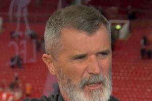 Huyền thoại Roy Keane ví MU hiện tại như 'gánh xiếc'