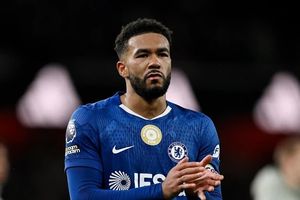 Đội trưởng Chelsea nghỉ hết lượt đi vì chấn thương đầu gối