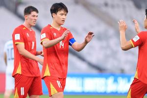 Asian Cup 2027 hoãn, tuyển Việt Nam có lợi hơn?