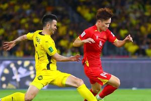 AFC bị chỉ trích vì Malaysia gian lận cầu thủ vẫn được đề cử giải thưởng tiêu biểu của năm