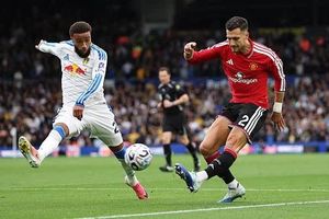 Trực tiếp Leeds 0-1 MU (Hiệp 2): NHM chờ đợi thêm kịch tính