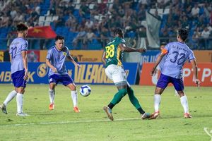 FC Thái Nguyên thắng đậm CLB Huế, vươn lên dẫn đầu Giải hạng Nhất