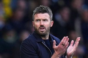 MU nối dài kỷ lục buồn tồn tại 94 năm, fan đòi sa thải Carrick
