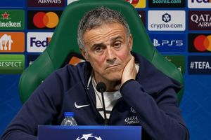 Luis Enrique chỉ ra điểm yếu của PSG