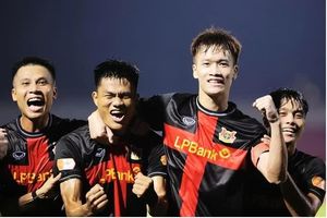 CLB Ninh Bình giành 3 danh hiệu tại V-League