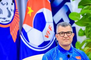 HLV Cristiano Roland nói gì trước khi cùng U17 Việt Nam dự World Cup?