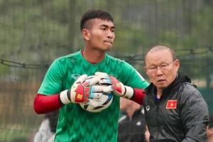 Thủ môn Y Êli Niê gia nhập CLB Công an Hà Nội