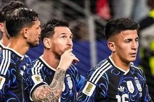 Bí mật phía sau quyết định mặc áo xanh của Argentina ở bán kết World Cup 2026