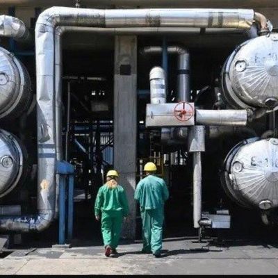 Vì sao thoả thuận dầu diesel của Mỹ và Nga chưa gỡ được 'nút thắt' thị trường nhiên liệu?