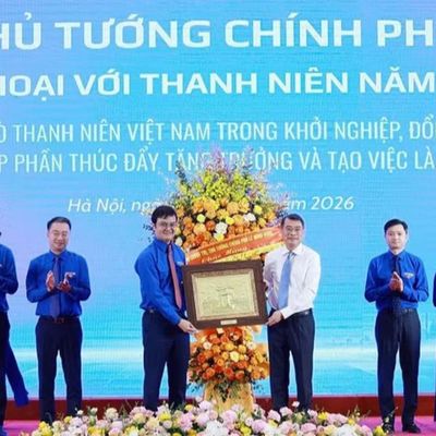 Đặt trọn niềm tin vào thế hệ tương lai của đất nước
