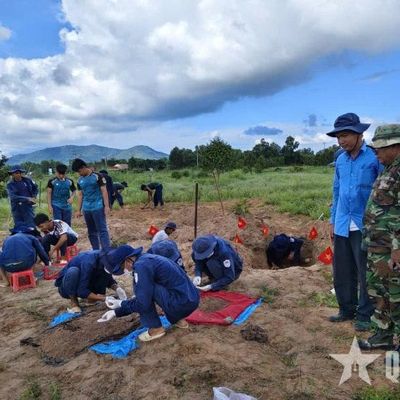 Đội K92 tìm kiếm, quy tập được 5 bộ hài cốt liệt sĩ tại tỉnh Kép, Vương quốc Campuchia