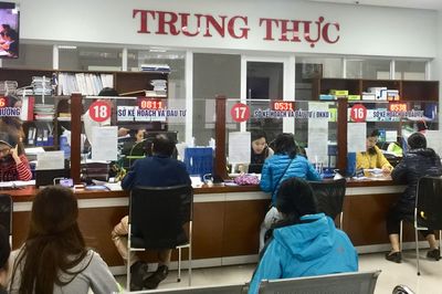 Giảm biên chế là việc nhạy cảm song vẫn phải quyết liệt