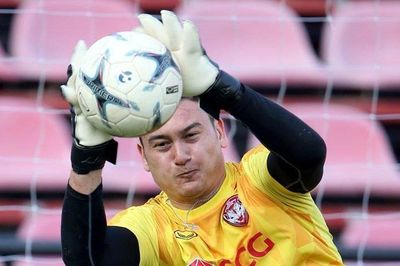 Sếp Muangthong: Đặng Văn Lâm giống Oliver Kahn, đẳng cấp hàng đầu châu Á