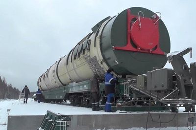 Nga khoe tên lửa Sarmat 'bất bại, xé nát mọi hệ thống phòng thủ'